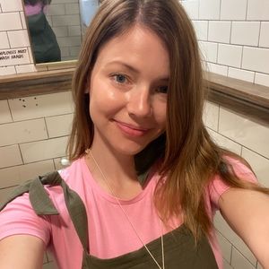 Meet your Posher, Brooke